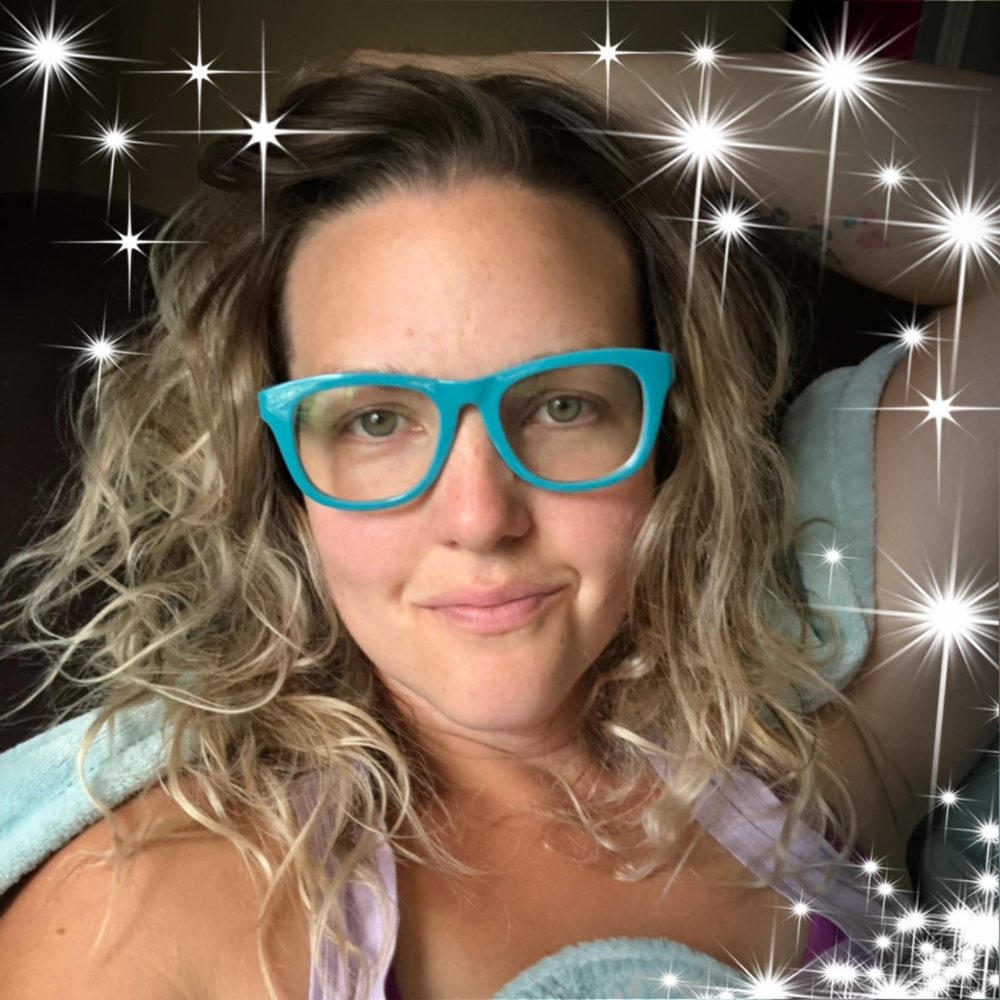 Meet your Posher, Tracy-lynn